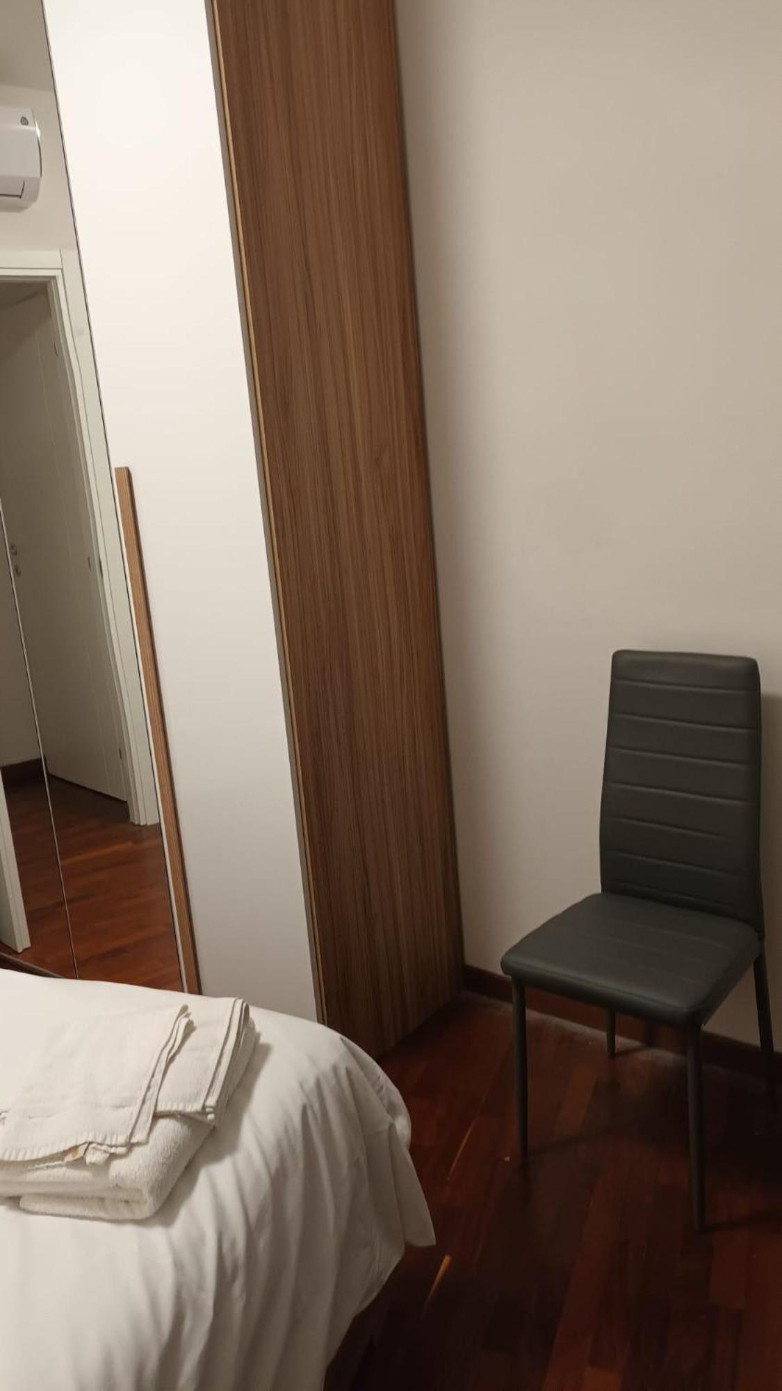 Casa N 1 Con Parcheggio Privato E Colonnina Ricarica Leilighet Livorno Eksteriør bilde